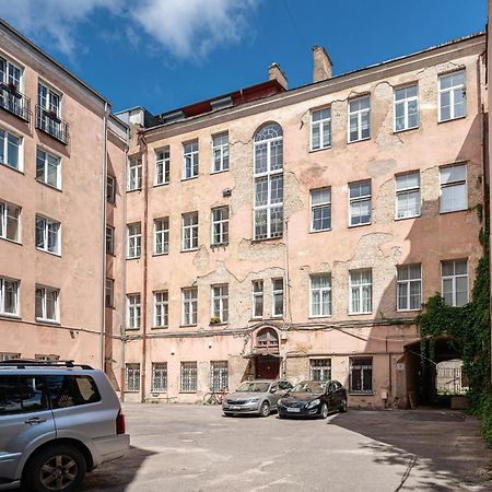 Spacious Apartment In Vilnius Old Town By Reside Baltic Exterior photo